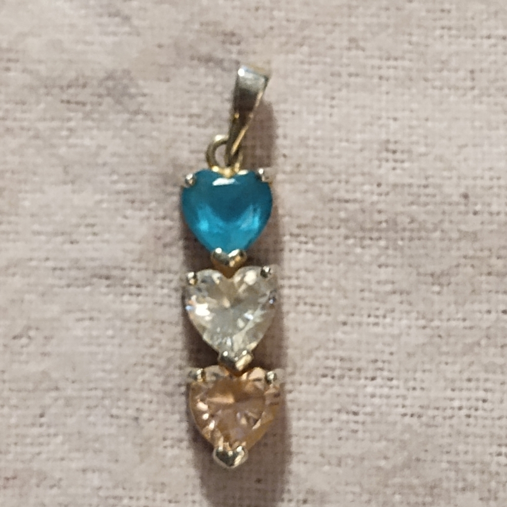 Elegant triple Heart 925 Silver Pendant